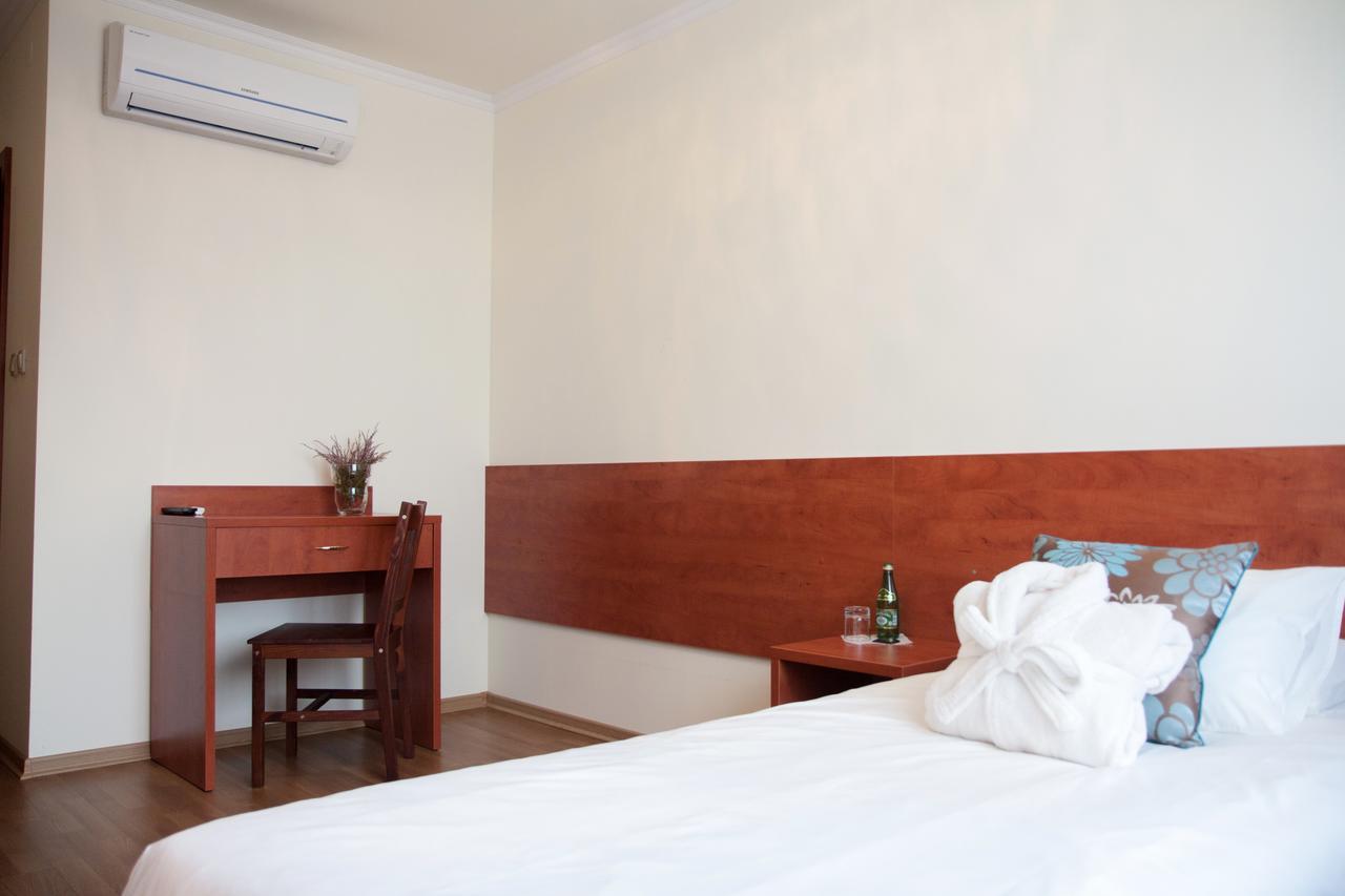 Zacisze Hotel Ulan Exterior foto